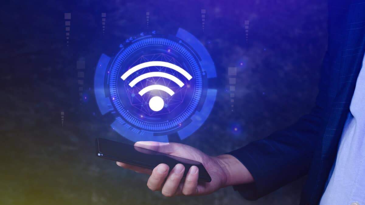 Como Wifi Hotspots Potencializam a Conectividade para Clientes de Tecnologia
