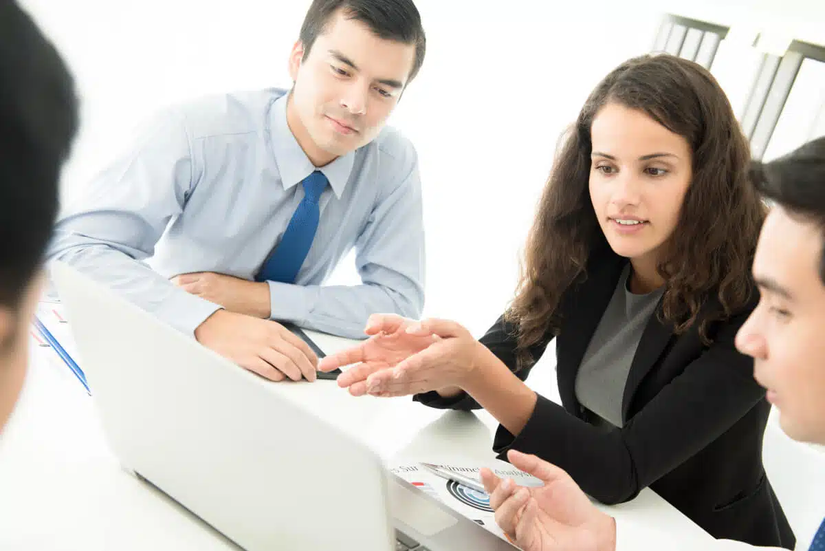 atendimento ao cliente em finanças