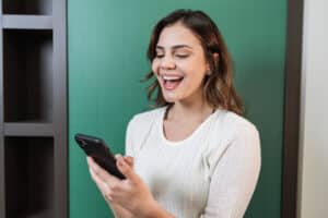 Como captar leads com atendimento ao cliente no WhatsApp
