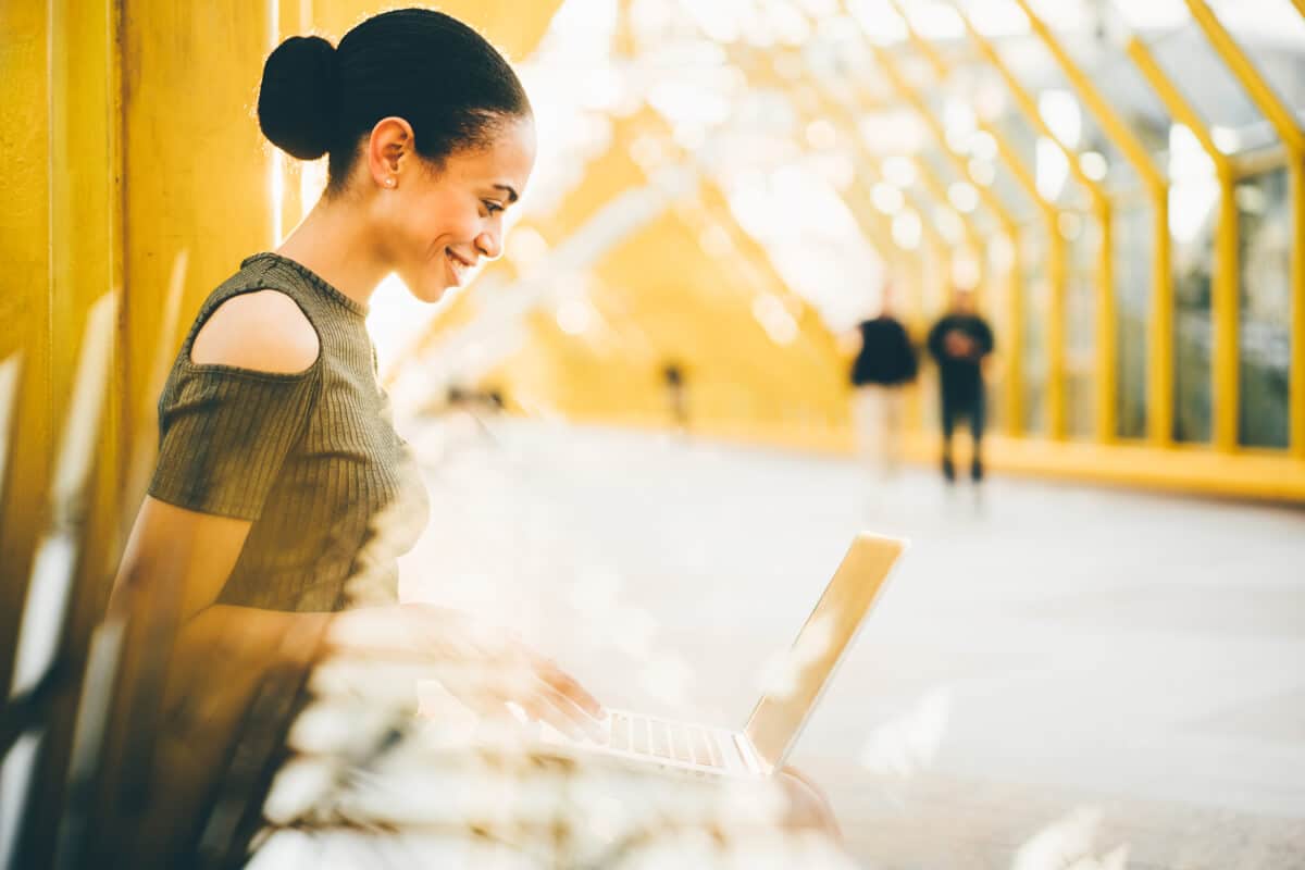 Wi-Fi gratuito em franquias de espaços públicos e sua importância para visitantes