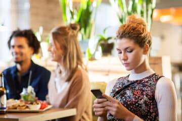 Wi-Fi gratuito e experiência dos visitantes em franquias de restaurantes