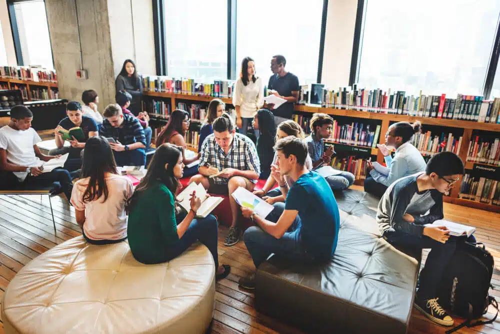 Como bibliotecas podem se modernizar com Wi-Fi para visitantes