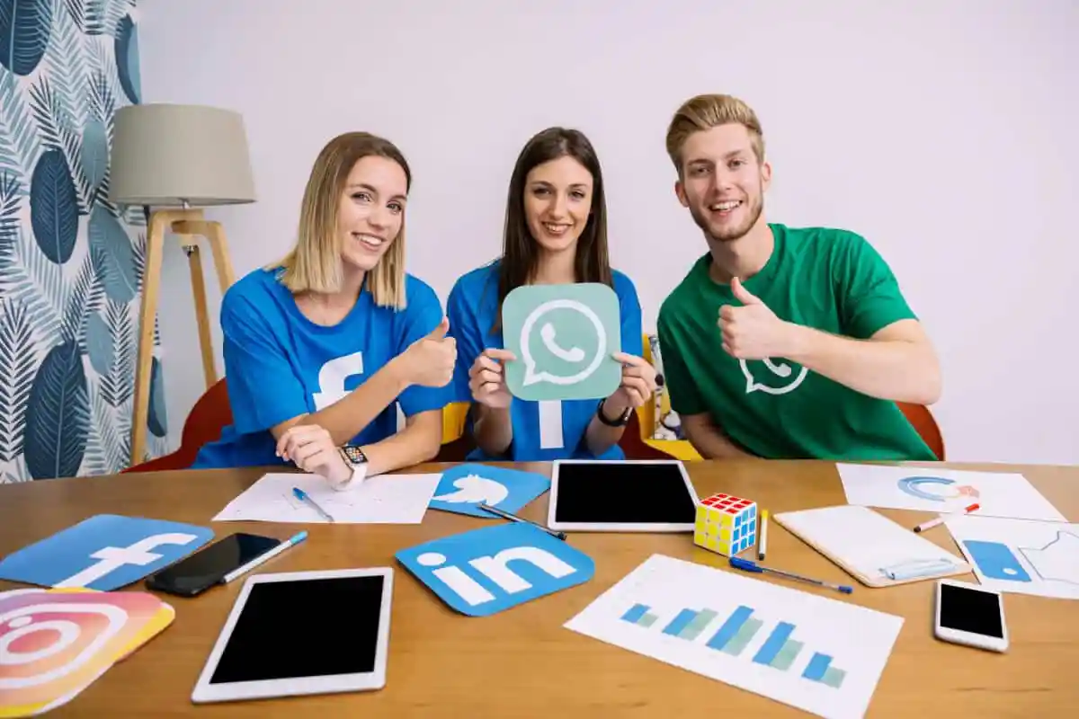 A Empresa do WhatsApp: Como o Aplicativo Revolucionou a Comunicação no Brasil